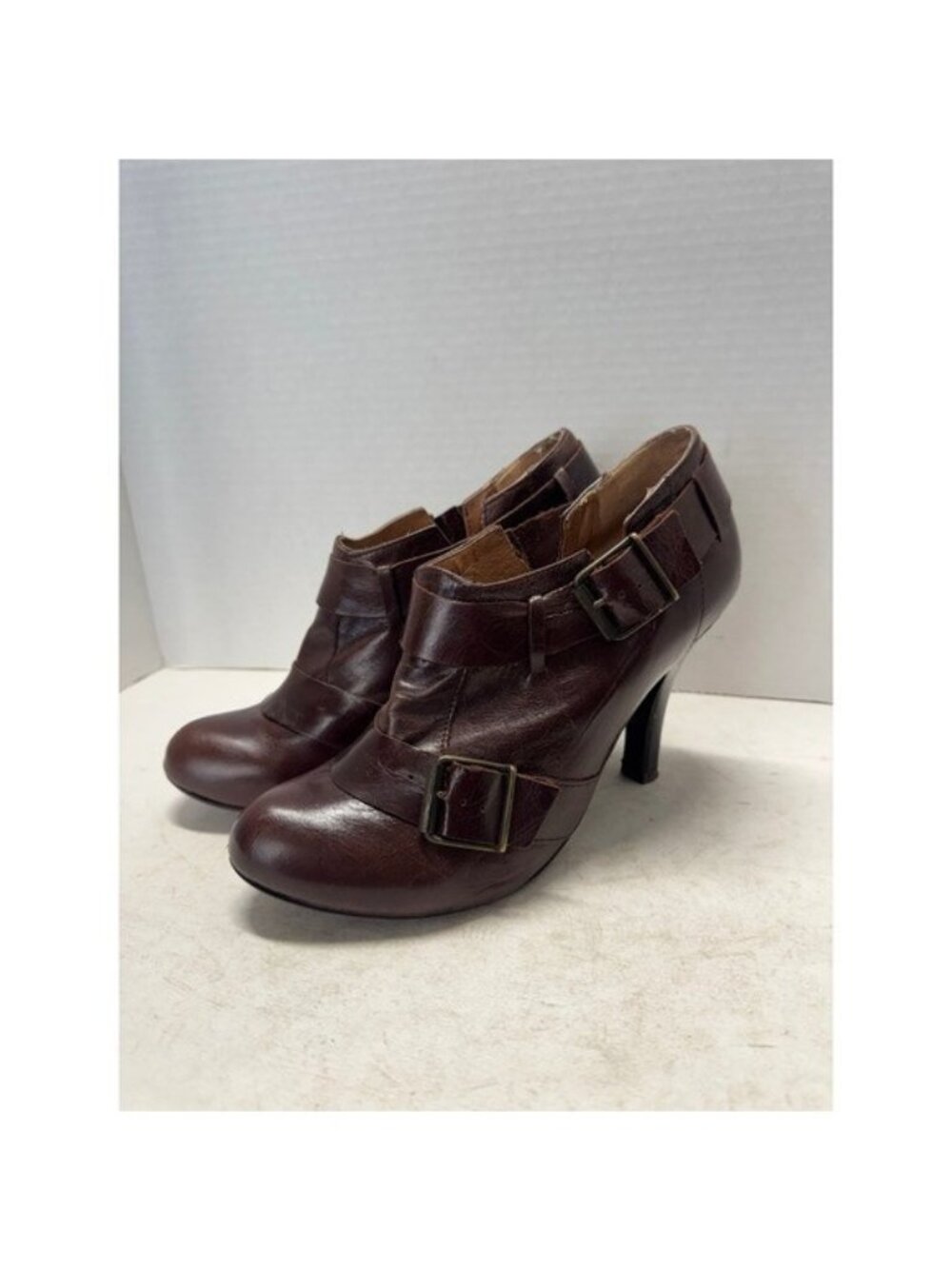 Schuh Brown Leather Double Buckle Ankle Boots Made in Spain Size 39 8.5